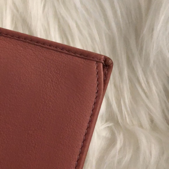 Beautiful vintage Gucci GG long wallet with heart logo Snap issue - Picture 12 of 15